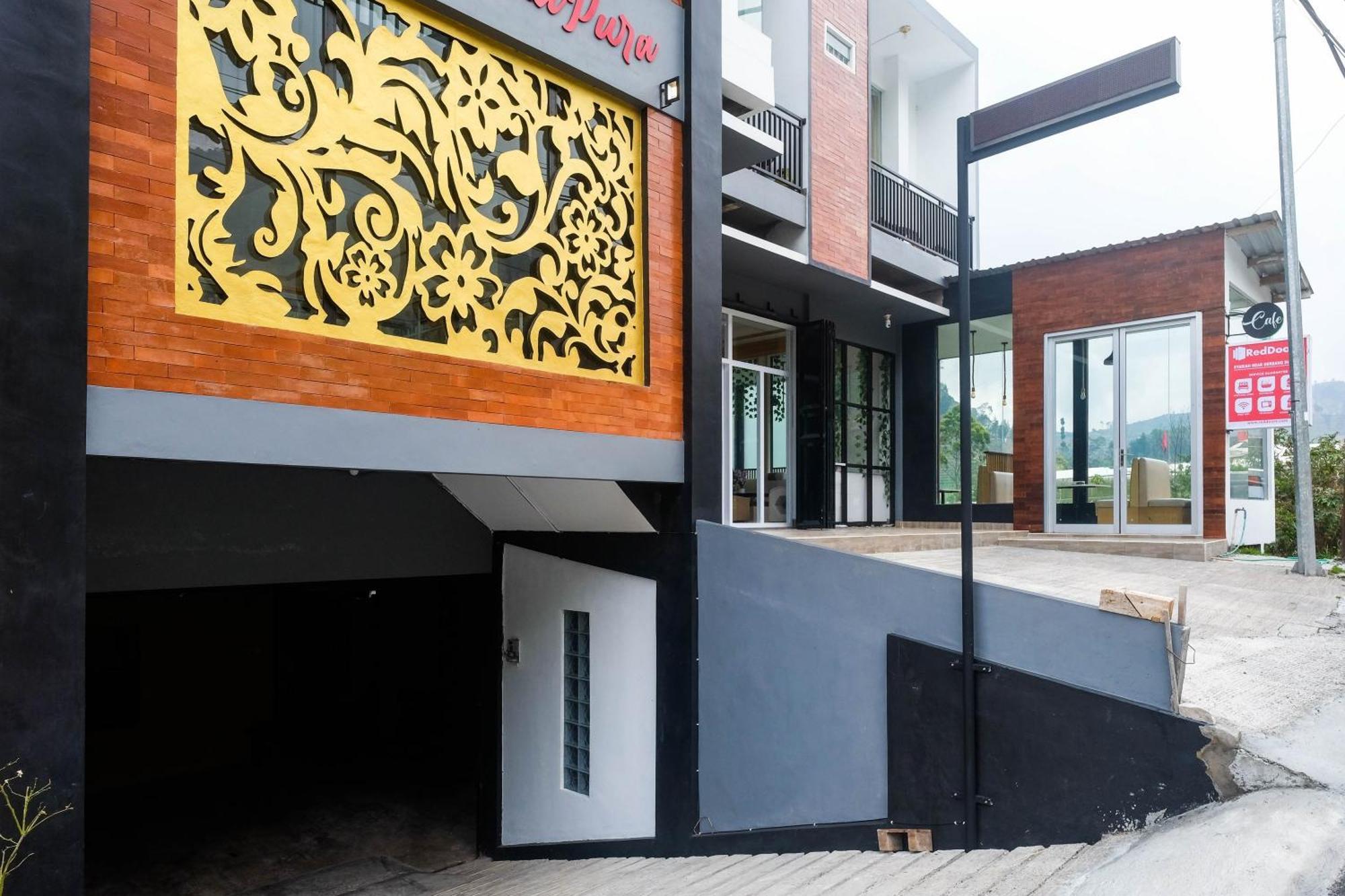 Reddoorz Syariah Near Gerbang Dieng 2 Hotel